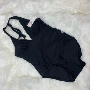 ⬇️ $49 Jones New York One Piece Halter Swimsuit